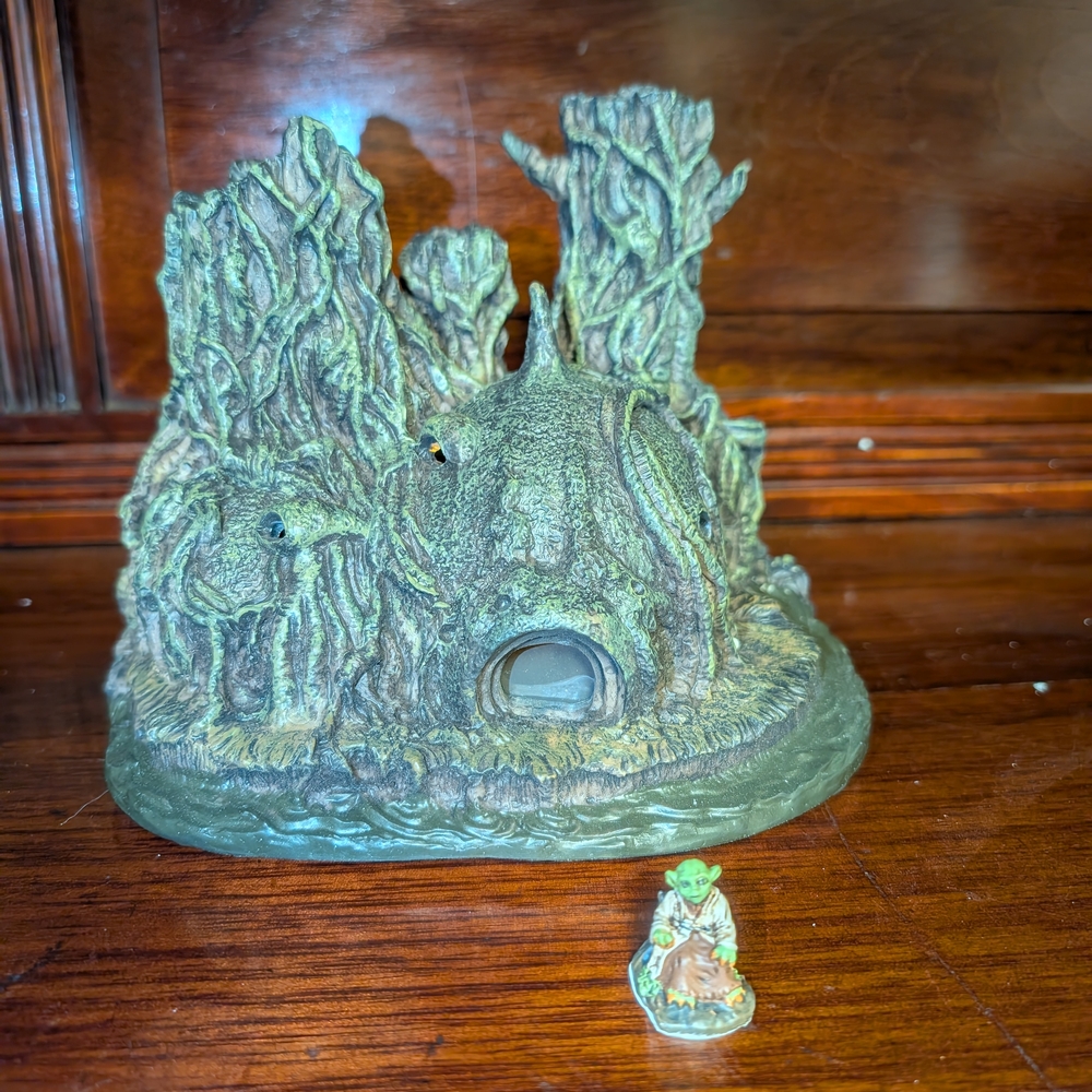 Decorative Aquarium Ornament with Green and Brown Finish